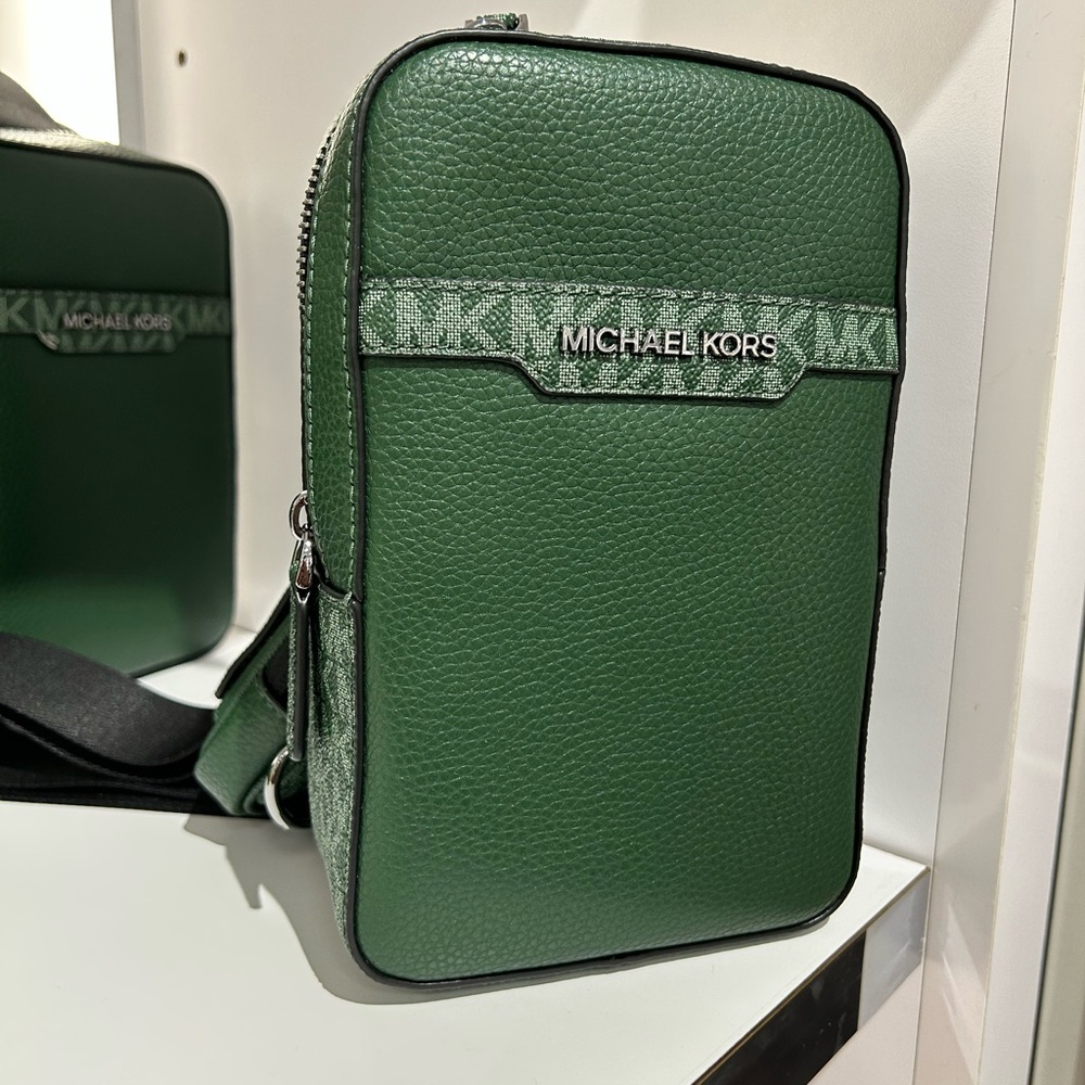 Michael Kors Cooper Medium KORS Logo Sling Pack NWT moss green with porch